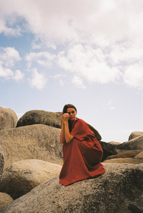 Nerio Dress in Red