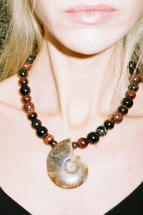 Mix Tiger’s Eye & Fossilised Amulet